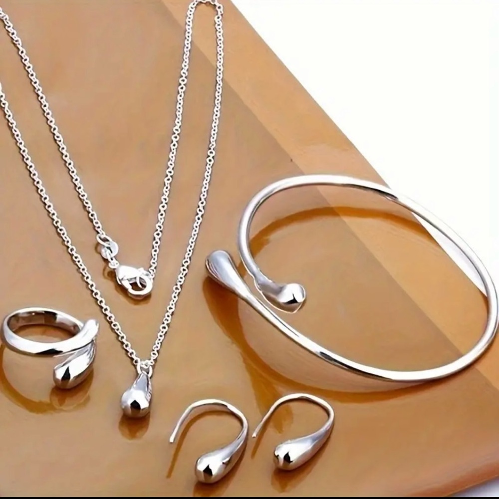 1st jewelry set